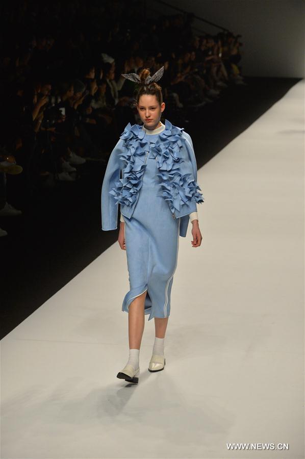 #CHINA-SHANGHAI-FASHION WEEK (CN)