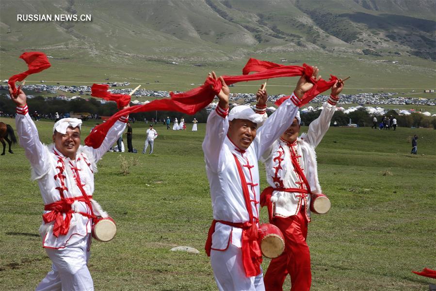 Караван из Китая на II Всемирных играх кочевников