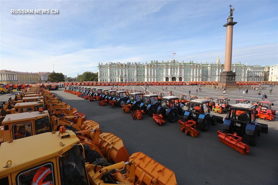 Дорожные службы Петербурга готовятся к зиме
