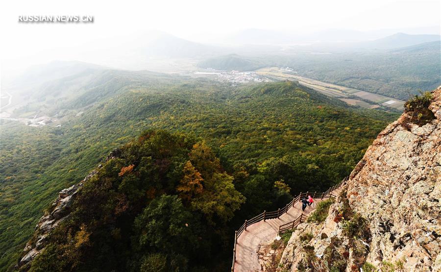 Осенние краски горы Маоэр в Хэйлунцзяне