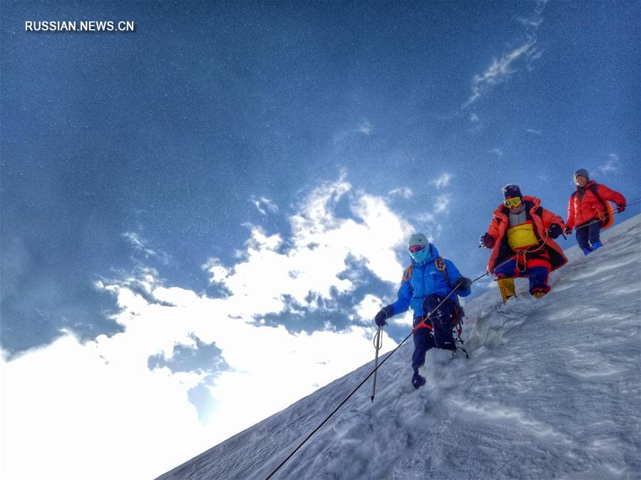 В Лхасе завершился Тибетский слет альпинистов -- 2016