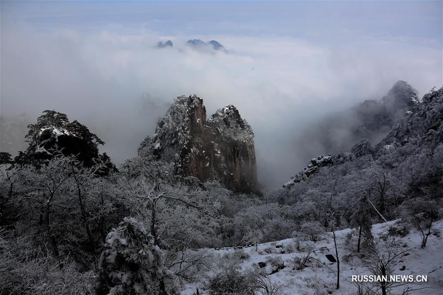 Снежная сказка на горе Хуаншань