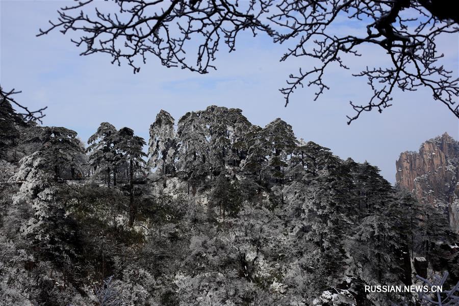 Снежная сказка на горе Хуаншань