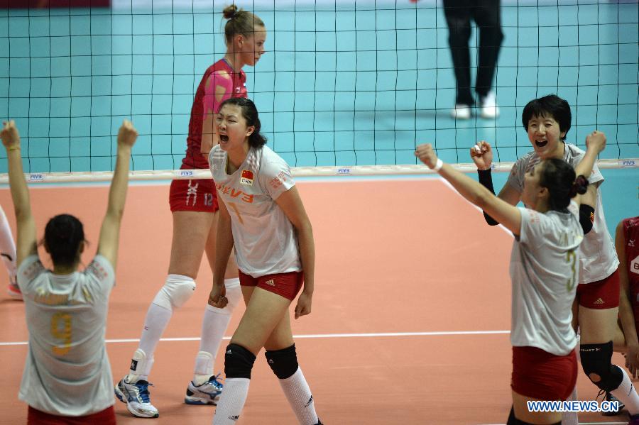 （体育）（3）排球——女排大奖赛北仑站：中国队夺冠