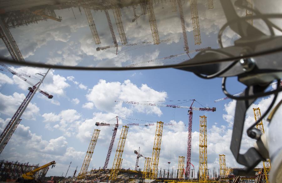 （体育）（5）足球&mdash;&mdash;俄罗斯世界杯：探访罗斯托夫球场建设工地