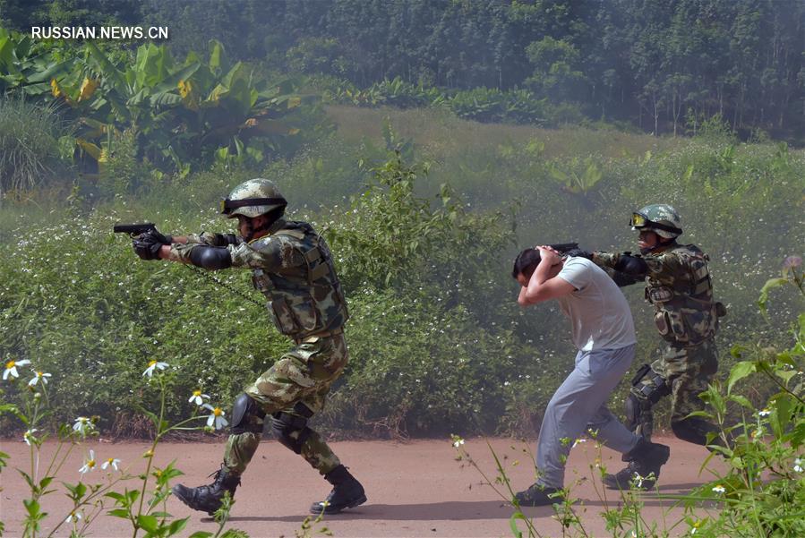 Совместные китайско-лаосские антитеррористические учения в провинции Юньнань