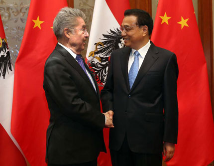 Ли Кэцян встретился с президентом Австрии Х.Фишером