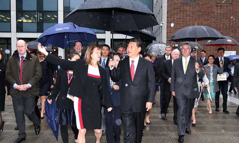 Си Цзиньпин посетил Имперский колледж Лондона