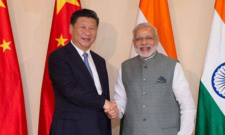 Си Цзиньпин встретился с премьер-министром Индии Н.Моди
