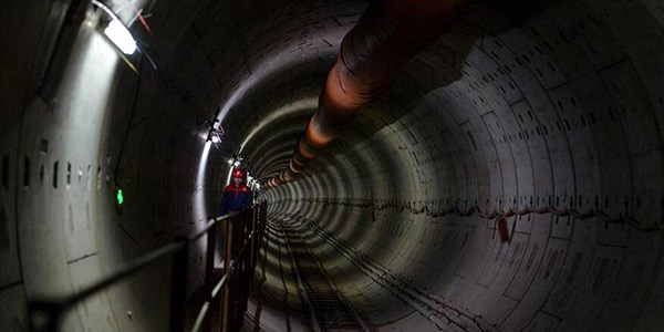 В Тяньцзине завершена проходка самого длинного в Китае двухуровневого железнодорожного тоннеля