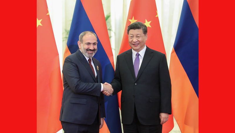 Си Цзиньпин встретился с премьер-министром Армении