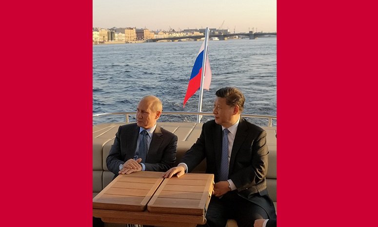 Председатель КНР Си Цзиньпин вновь встретился с президентом РФ Владимиром Путиным в Санкт-Петербурге /подробно/