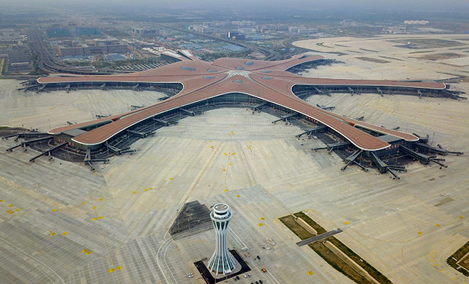 Сдана в эксплуатацию западная командная вышка в пекинском международном аэропорту "Дасин"