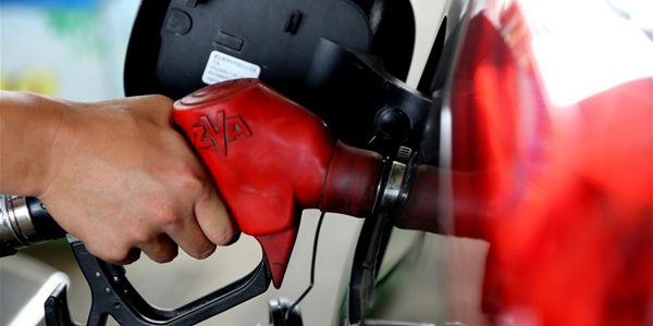 В Китае повысились розничные цены на бензин и дизельное топливо