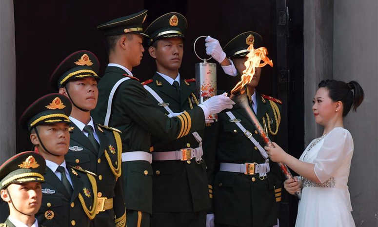 В Наньчане зажгли огонь 7-х Всемирных военных игр