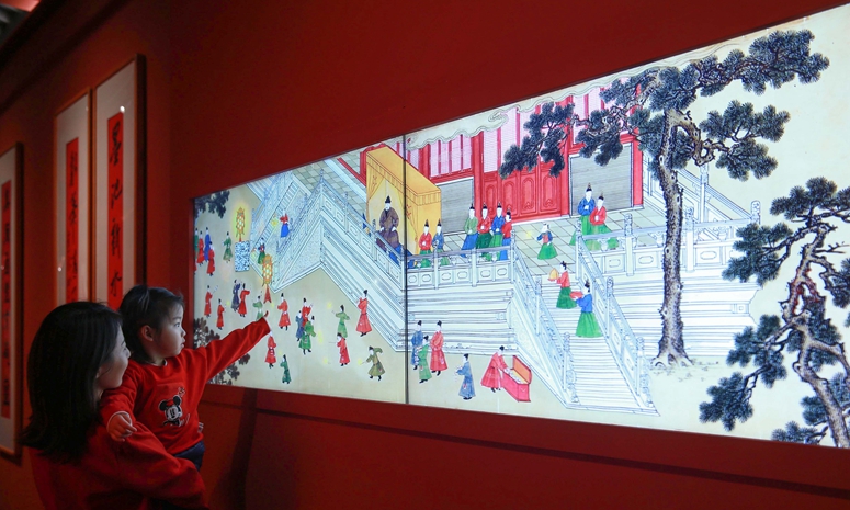 В Национальном музее Китая проходит новогодняя выставка "Счастье и благополучие"