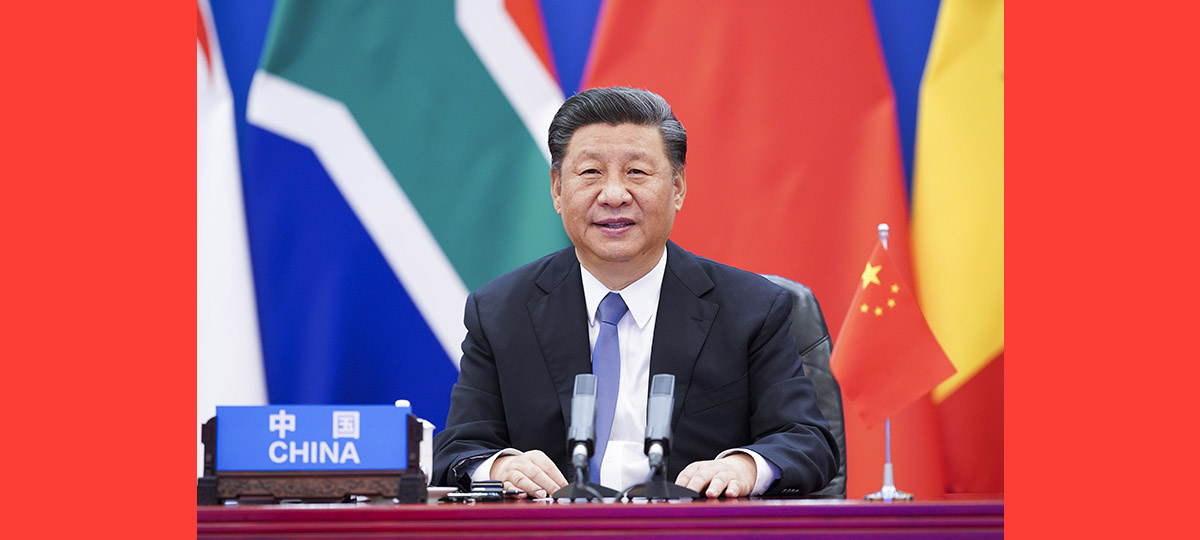 Си Цзиньпин выступил с предложениями на специальном саммите Китай-Африка по солидарности в борьбе с эпидемией COVID-19