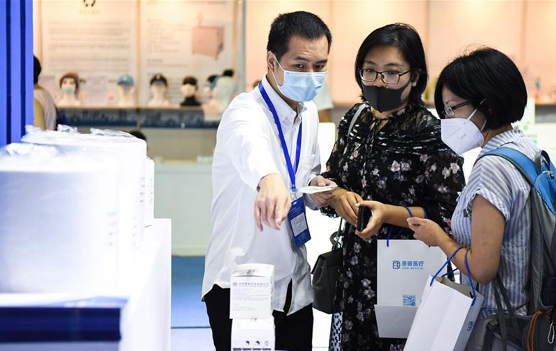 На юге Китая открылась Гуанчжоуская международная ярмарка противоэпидемических материалов