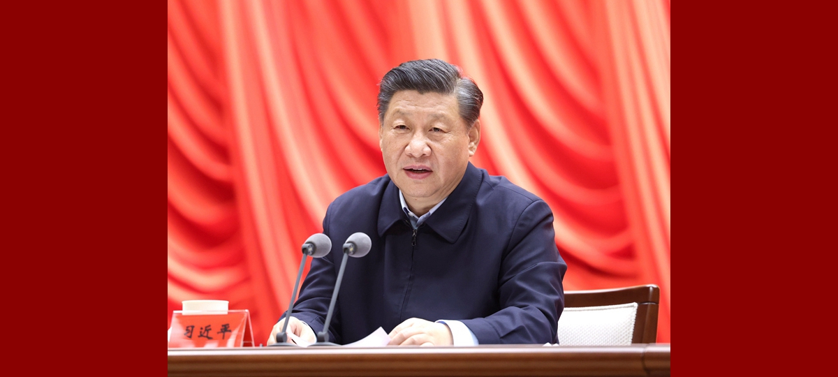 Си Цзиньпин призвал молодых кадровых работников продолжать славные традиции и придерживаться прекрасного стиля партии