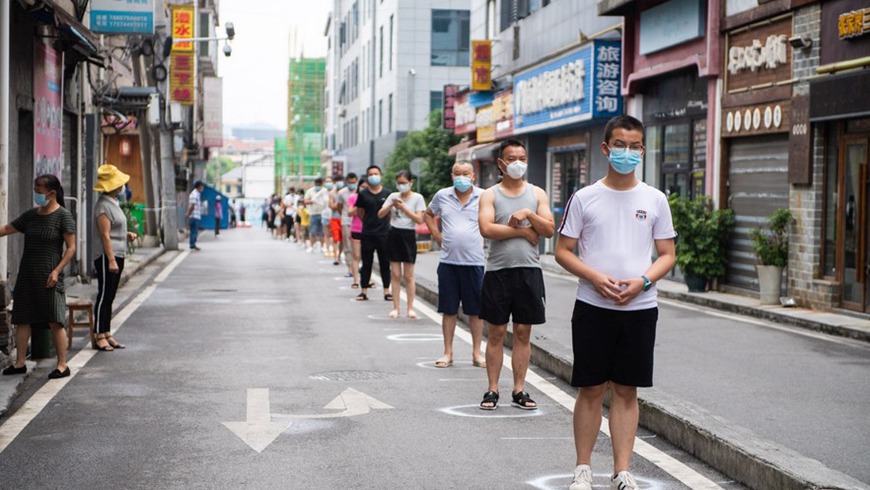 В Китае уделят особое внимание скорости и эффективности мер по сдерживанию дельта-штамма коронавируса