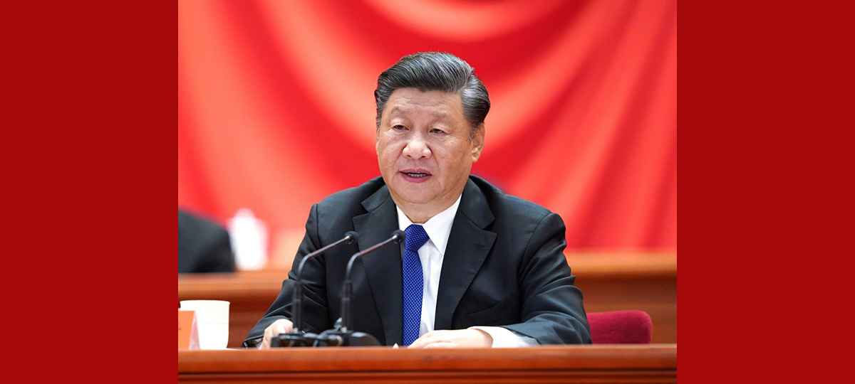Си Цзиньпин начал выступать с важной речью на торжественном собрании по случаю 110-летия Синьхайской революции