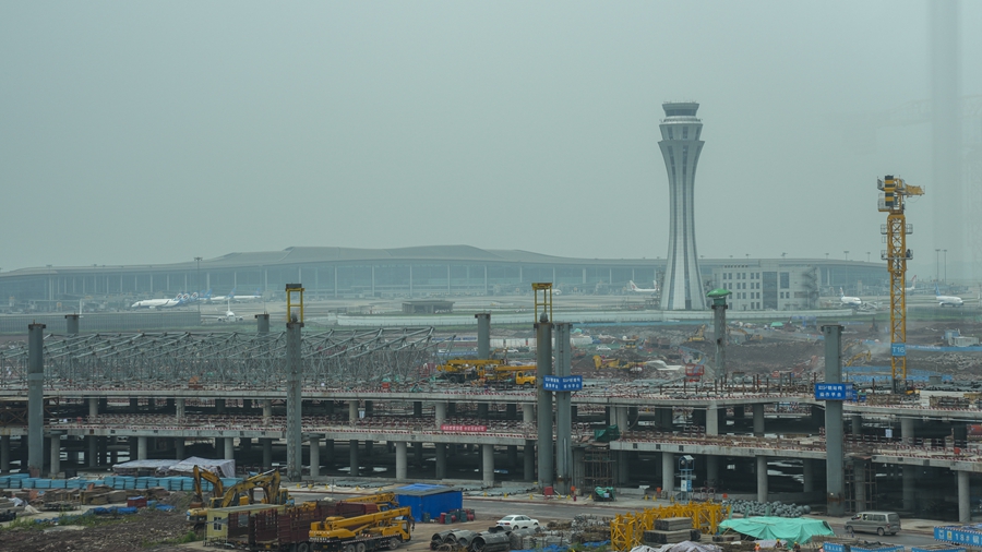 В Чунцине завершилось возведение основной конструкции терминала T3B международного аэропорта Бэйцзян