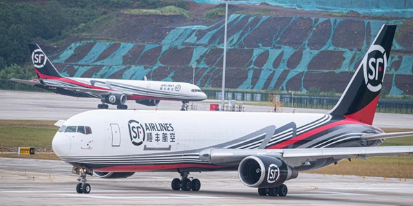 В Китае введен в эксплуатацию первый в Азии специализированный грузовой аэропорт