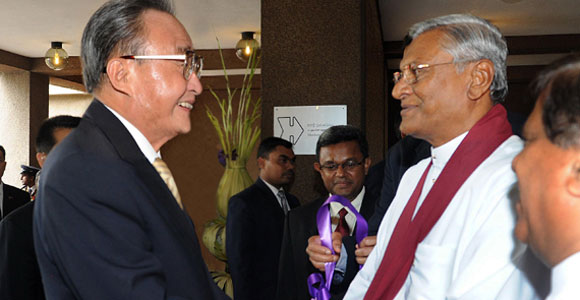 Председатель ПК ВСНП У Банго встретился со спикером парламента Шри-Ланки