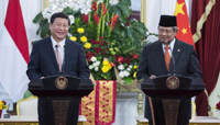 Си Цзиньпин провел переговоры с президентом Индонезии Сусило Бамбангом Юдхойоно