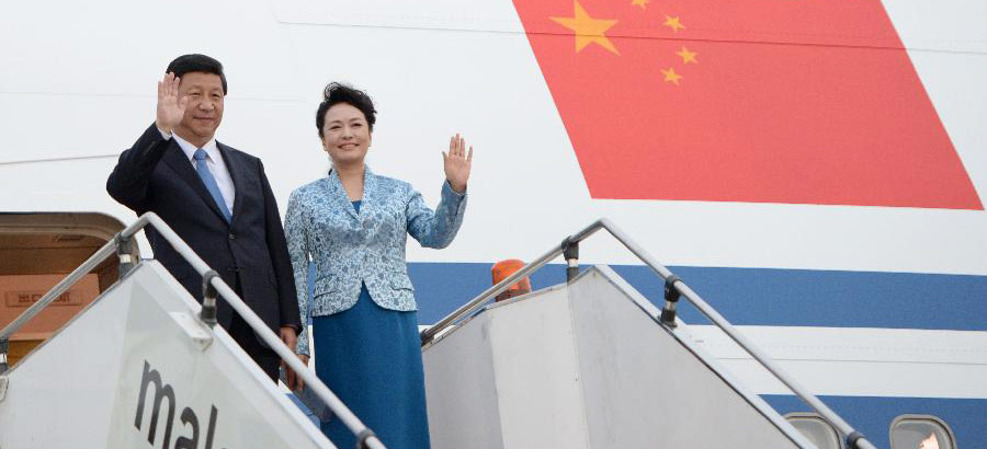 Председатель КНР Си Цзиньпин прибыл в Малайзию с визитом