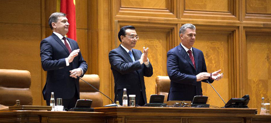 Премьер Госсовета КНР Ли Кэцян: необходимо содействовать дальнейшему развитию китайско- румынских отношений дружбы и сотрудничества