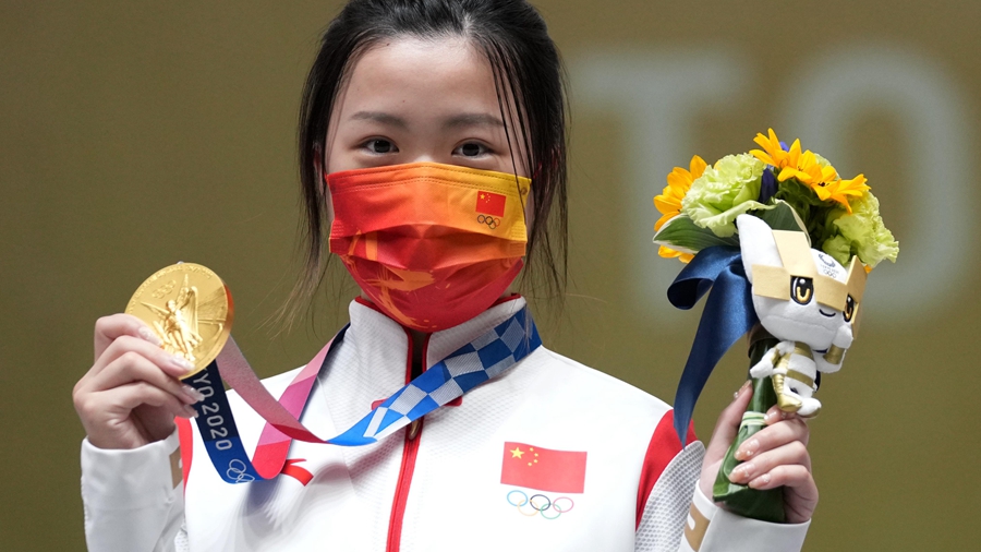 Ян Цянь завоевала первую золотую медаль для сборной Китая на Олимпиаде в Токио