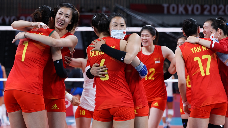 Женская сборная Китая по волейболу обыграла команду Италии на Олимпиаде в Токио