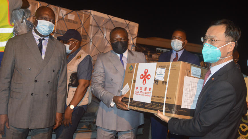 В Республику Конго прибыла третья партия предоставленной Китаем вакцины от COVID-19