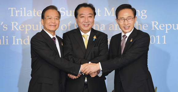 Китай, Япония и РК обсуждают вопросы трехстороннего сотрудничества