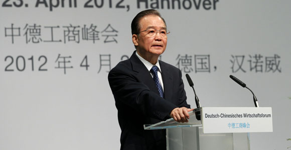 Вэнь Цзябао выступил на церемонии открытия Китайско-германского торгово-промышленного саммита