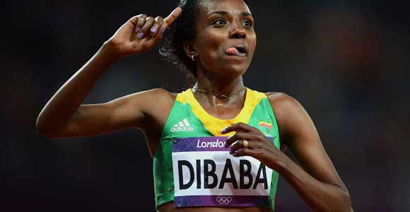Эфиопская легкоатлетка завоевала олимпийское "золото" на соревнованиях по бегу на 10 км