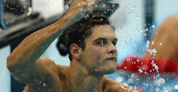 Француз выиграл олимпийское "золото" в плавании на дистанции 50 метров вольным стилем