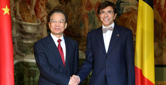 Состоялась встреча премьера Госсовета КНР Вэнь Цзябао и премьер-министра Бельгии Элио ди Рупо