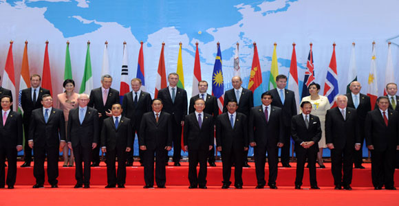 Во Вьентьяне открылся 9-й саммит форума "Азия-Европа"