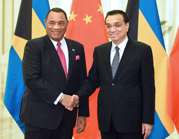 Ли Кэцян встретился с премьер-министром Багамских островов