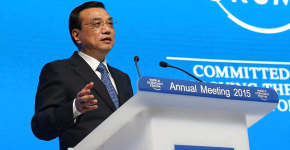 Ли Кэцян выступил с речью на Всемирном экономическом форуме