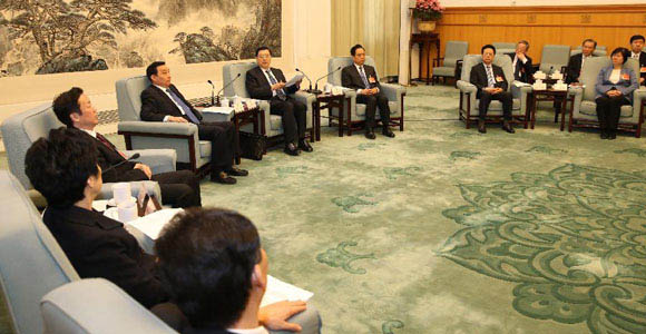 /Сессии ВСНП и ВК НПКСК/ В Пекине состоялось 44-е заседание председателя и заместителей председателя ПК ВСНП 12-го созыва