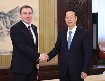 Чжан Гаоли встретился с заместителем главы Администрации президента Беларуси