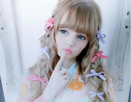 Девушка-Барби из США пользуется бешеной популярностью в Японии