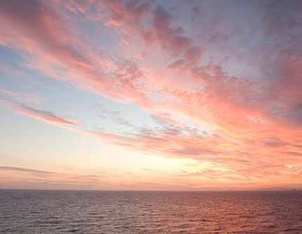 Красивый восход сонлца морского залива Корнуолла в объективах английского фотографа Gavan Goulder