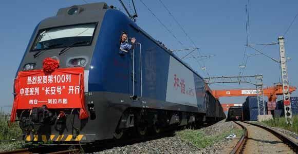Из города Сиань в Центральную Азию отправился 100-й международный грузовой поезд 
"Чанъань"