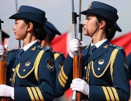 Женщины-военные в Китае