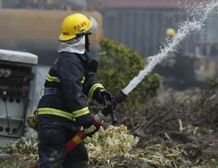 Тушение пожара в Тяньцзине