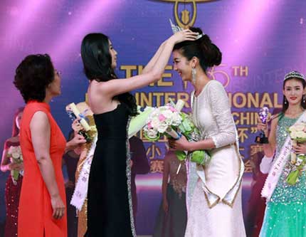 Лю Синьюе стала победительницей конкурса Мисс Мира 2015 в Китае